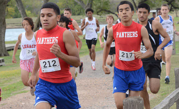 Cross country finishes district in fourth place, Salazar headed to Regionals