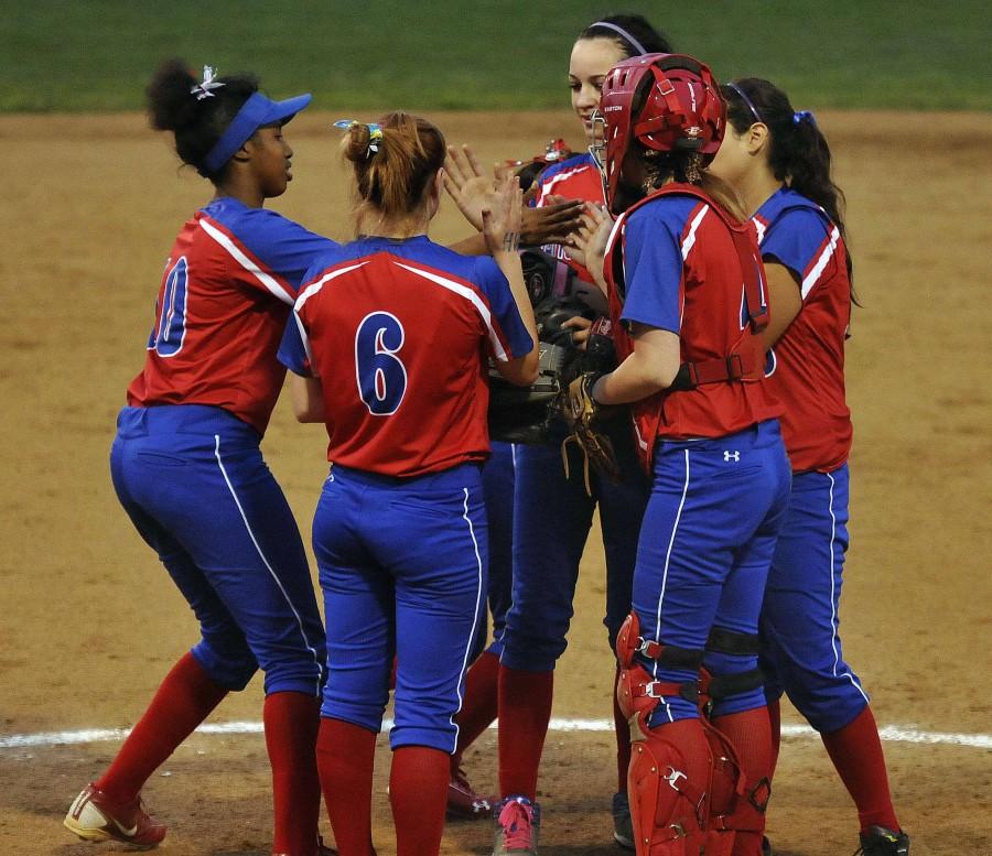 Varsity Softball vs. Midlothian 