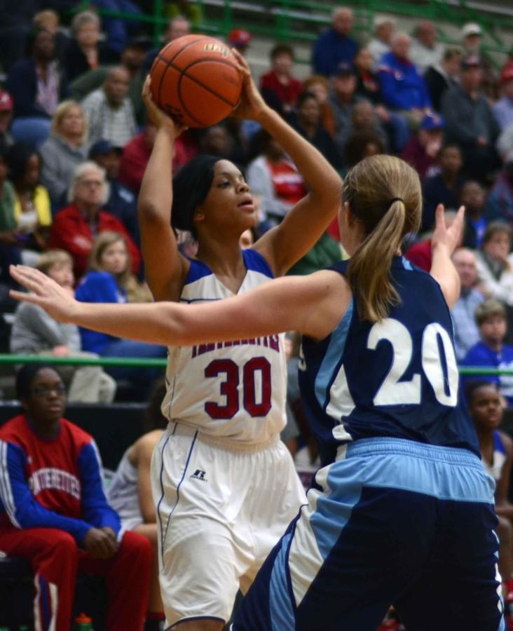 Photos: Girls Varsity Basketball vs LD Bell 