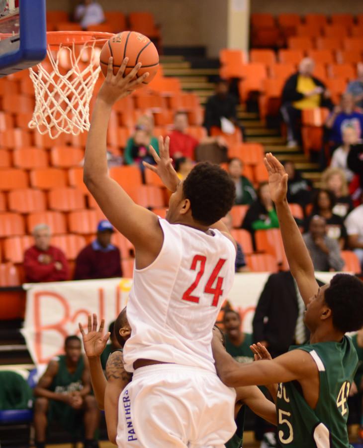 Photos: Varsity Boys Basketball Playoff vs Killeen Ellison