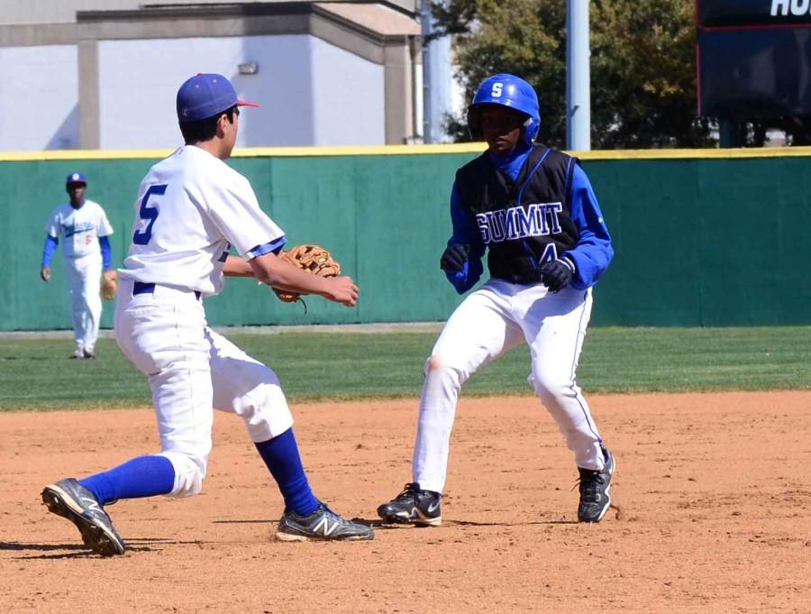 Photos: JV Baseball vs Sumit