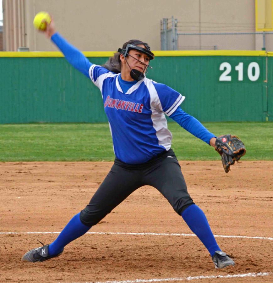 20100120_Ciarra Thibodeaux_JV-Varsity softball vs. Midlothian_4-4__2858gallery