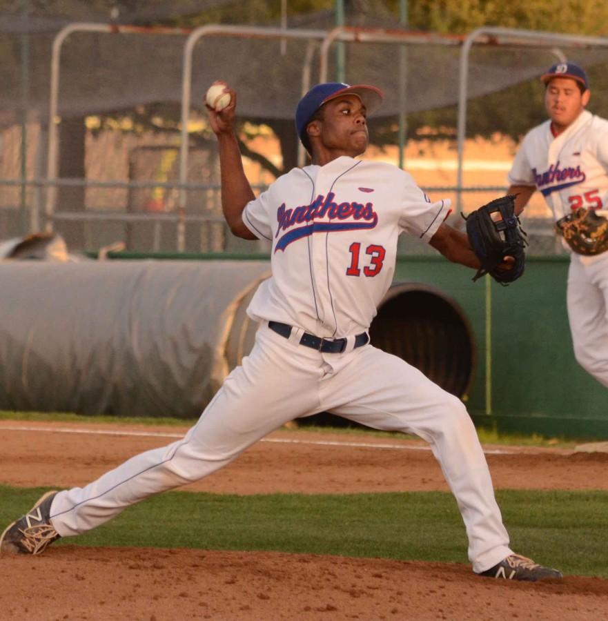 Photos: Varsity Baseball vs Cedar Hill