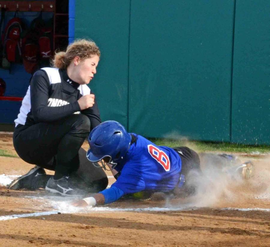 Photos: JV Softball vs Cedar Hill