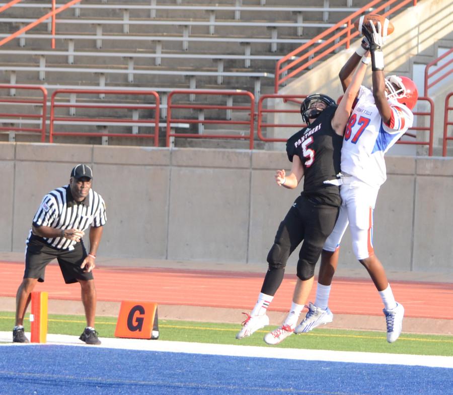 The junior varsity Panthers picked up 32 points against Colleyville in the Red team season opener while holding them to seven points.  (Carlton McIntire photo)