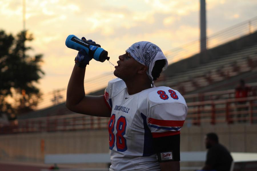 JV Football goes head to head with Mansfield