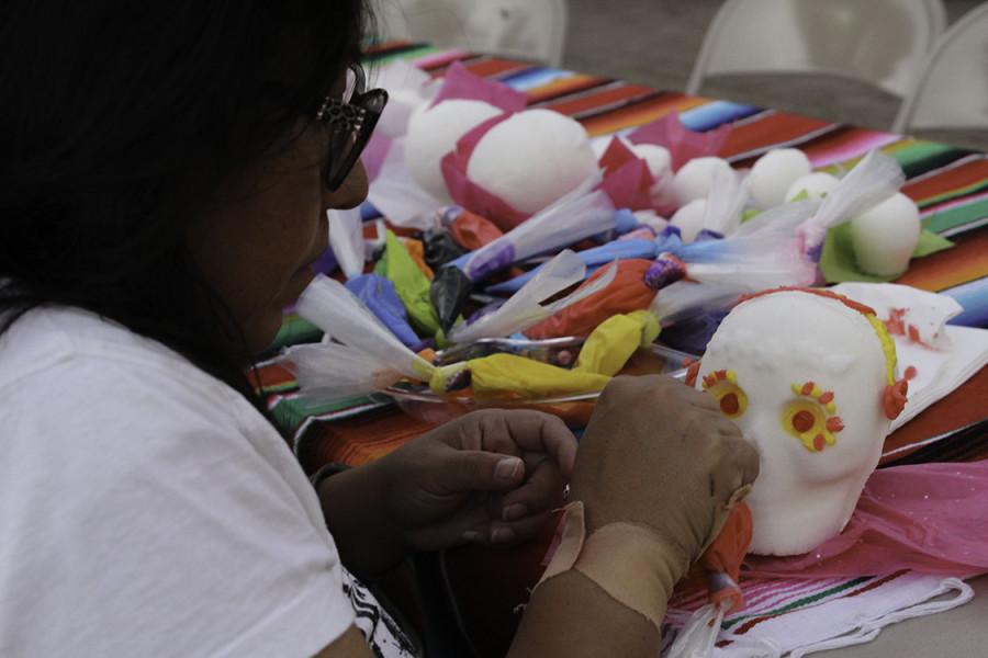 Students celebrate Day of Dead