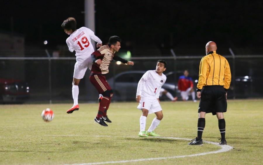 Varsity soccer boys wins to Keller Central