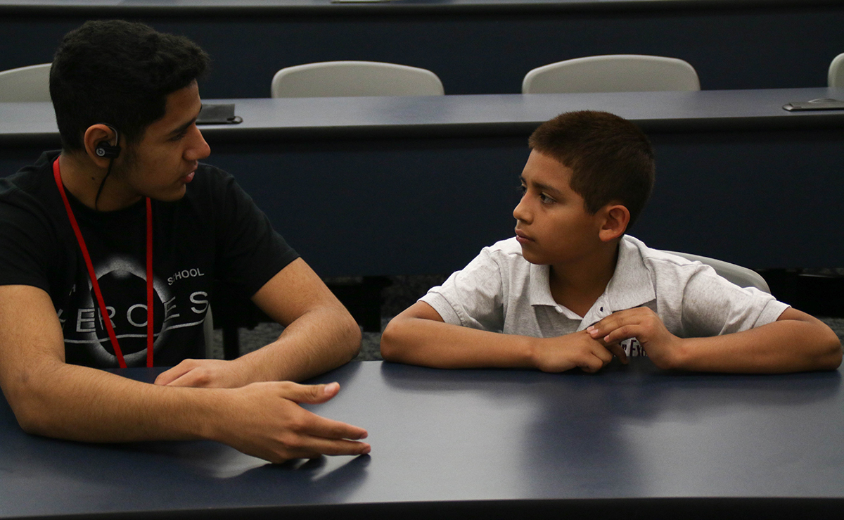 The hometown heroes met with their Junior Executives from Bilhartz Elementary to mentor them.  (Bailey Boelter photo)