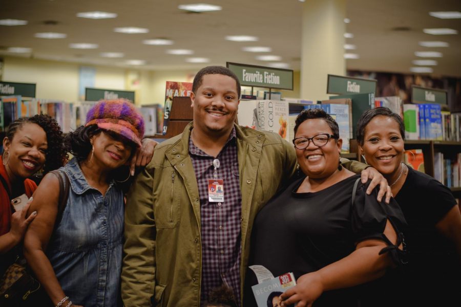 DHS Choir At Barnes and Nobles in Cedar Hill!