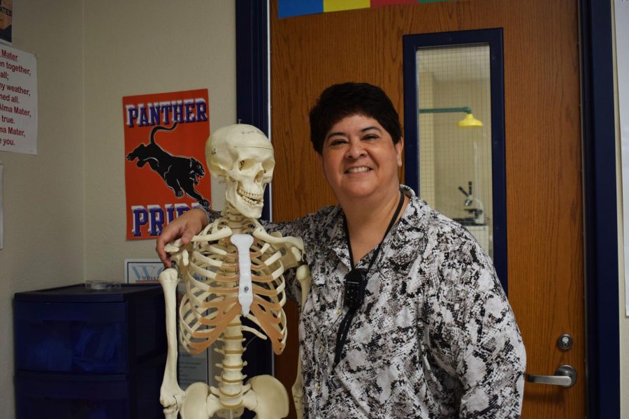 Teacher of the Week: Ms. Rojas