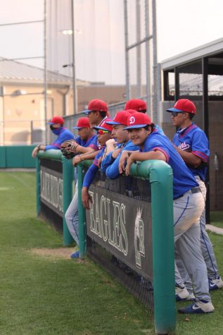 Duncanville heads to playoffs, will face Belton in first round.