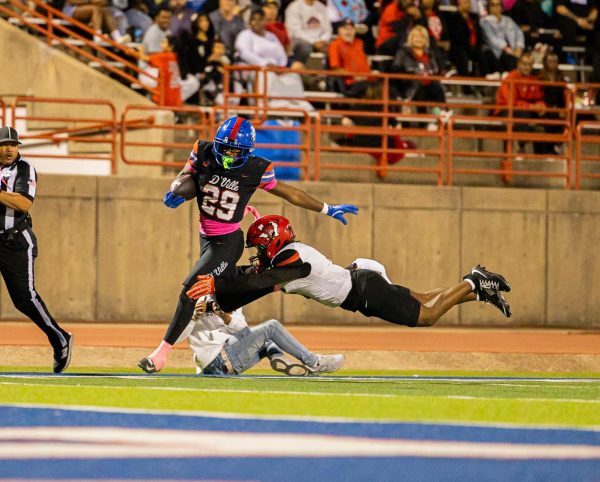 Homecoming Heat: Duncanville vs. Mesquite Horn
